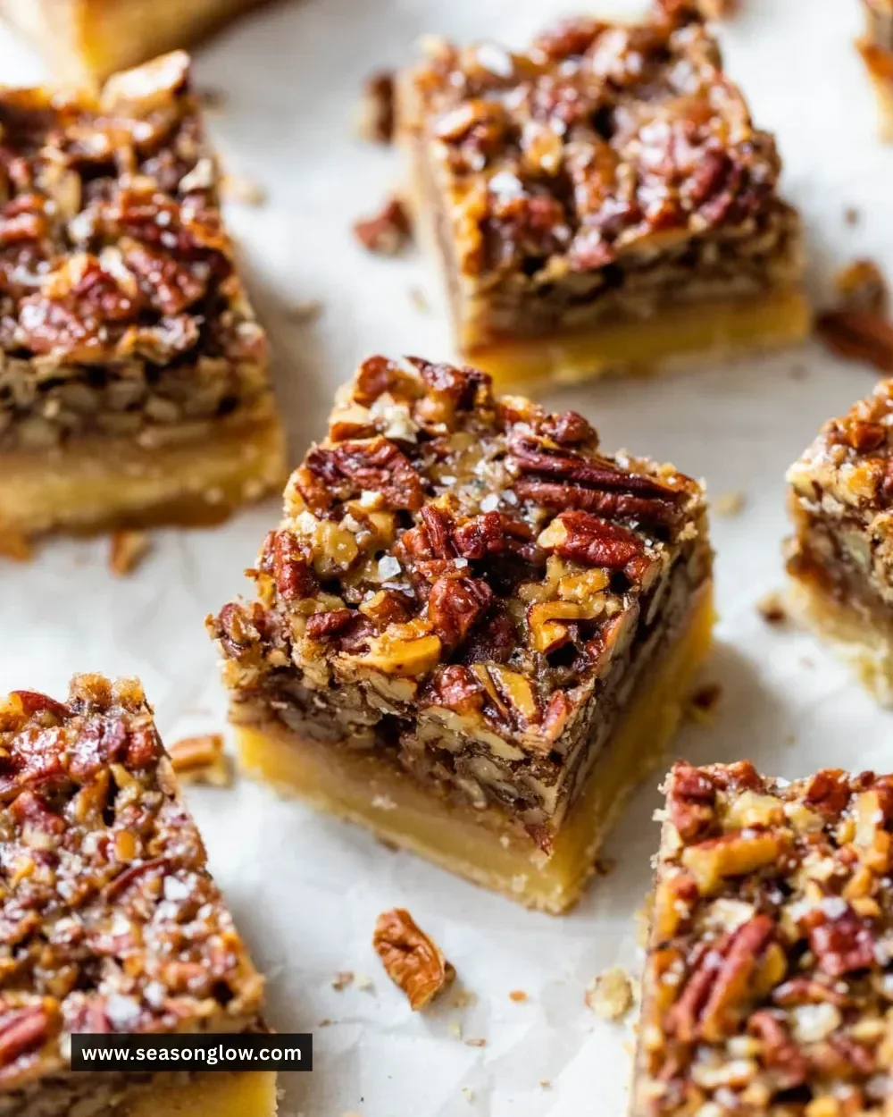 Healthy vegan pecan pie bars made with natural ingredients