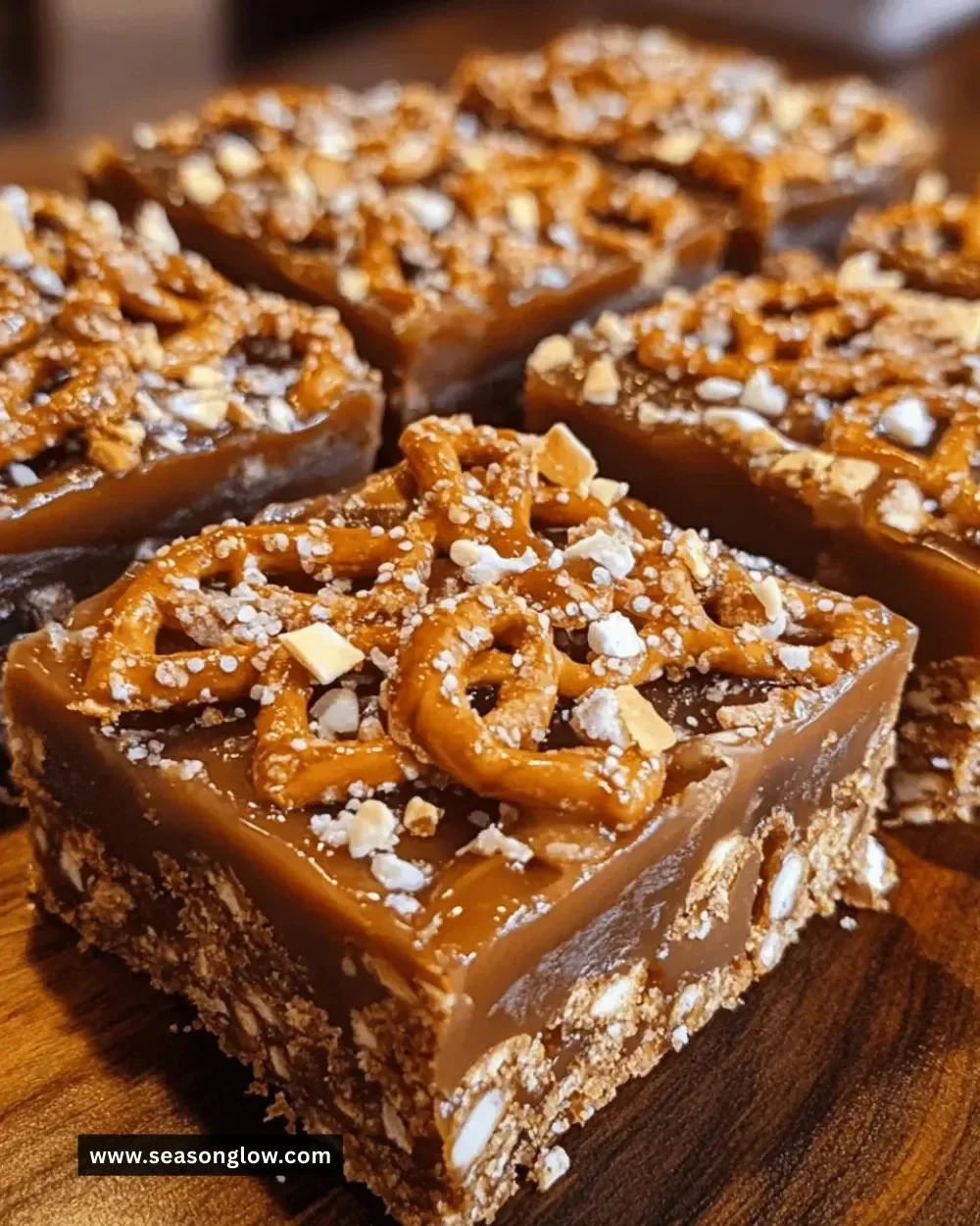 Delicious salted caramel pretzel bars topped with chocolate and sea salt
