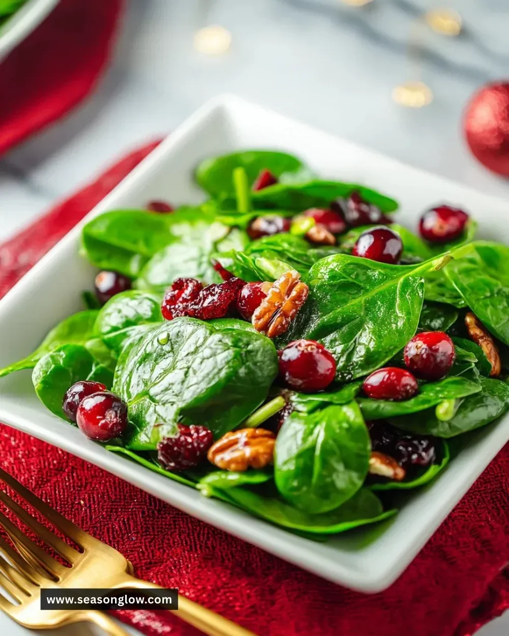 Delicious Christmas Cranberry Spinach Salad with fresh ingredients and vibrant colors