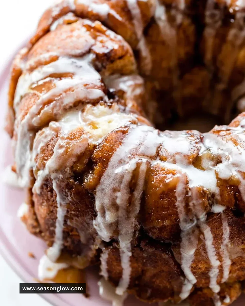 Homemade monkey bread served as delicious cinnamon roll bites