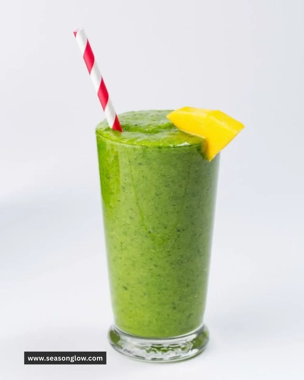 Refreshing green smoothie packed with vitamins and nutrients.
