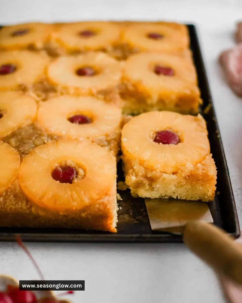 Delicious Pineapple Upside Down Cake with caramelized pineapple slices