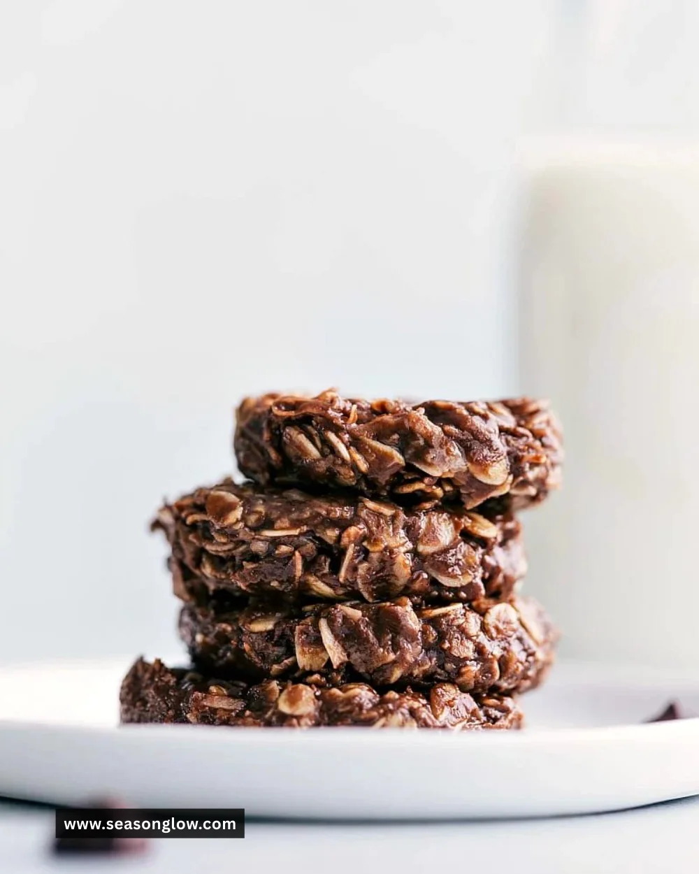 Healthy no bake cookies made with wholesome ingredients
