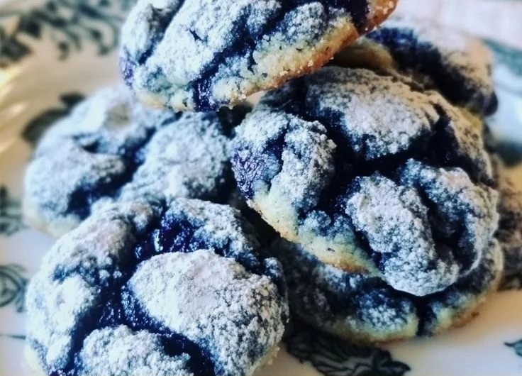 Festive blueberry crinkle cookies with lemon zest for a delicious treat