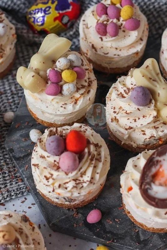 Mini Easter Cheesecakes