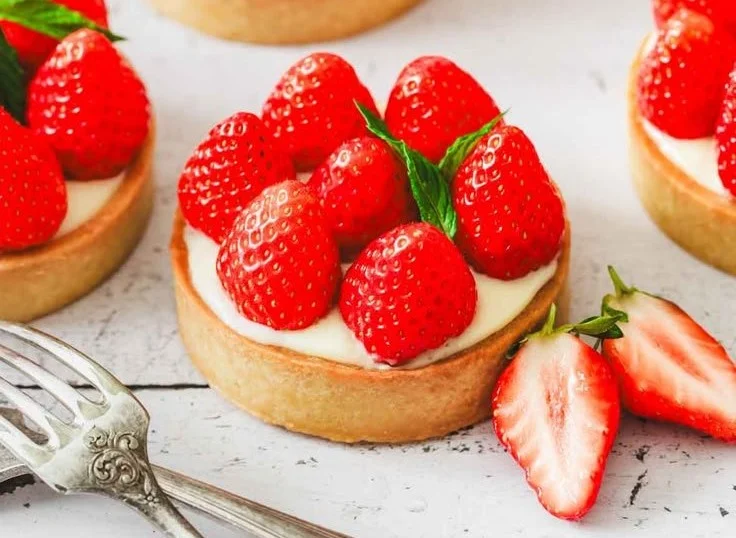 Mini Strawberry Tart